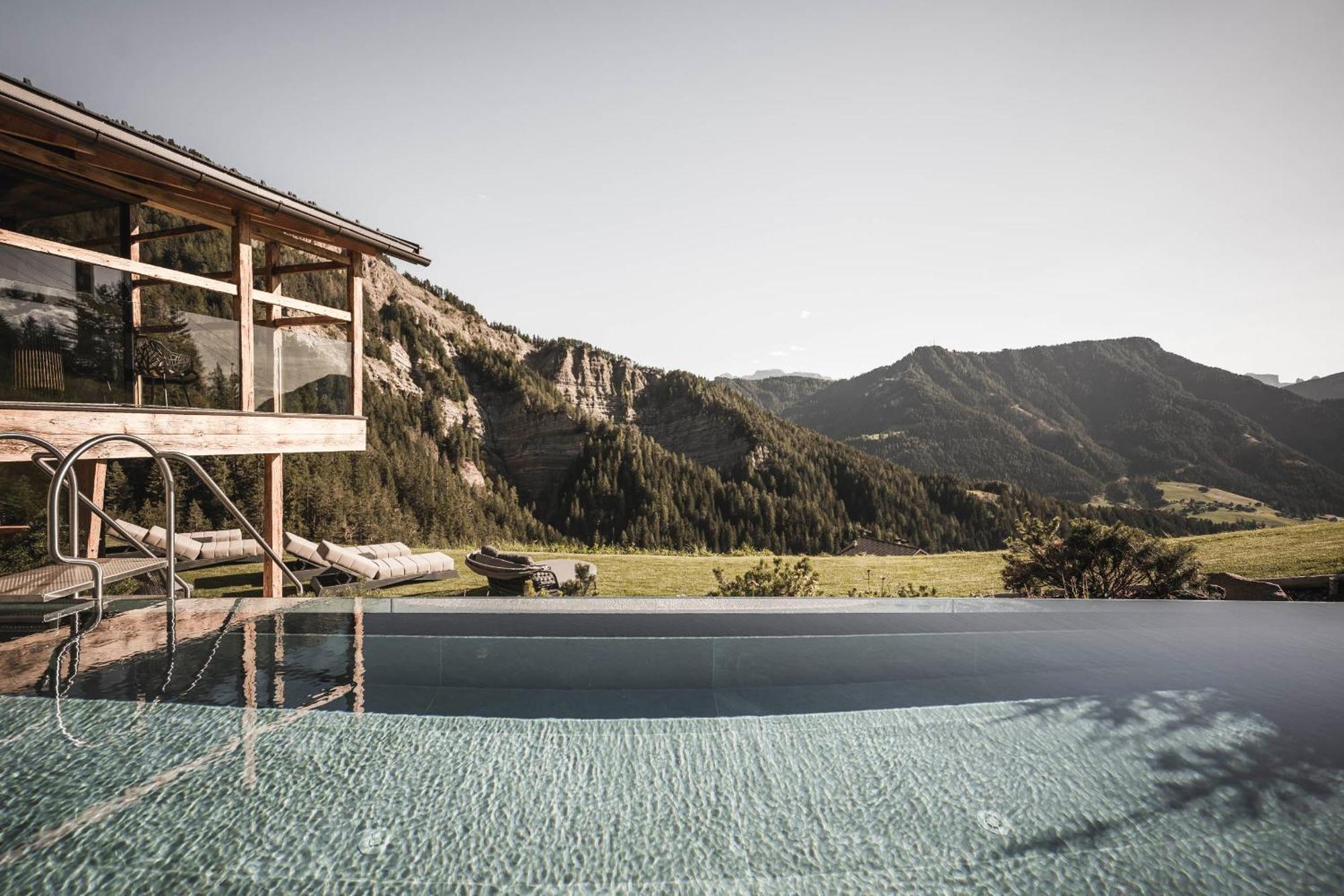 Luxury Chalet Vilaiet Ortisei Exterior photo